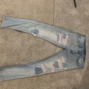 Skinny jeans